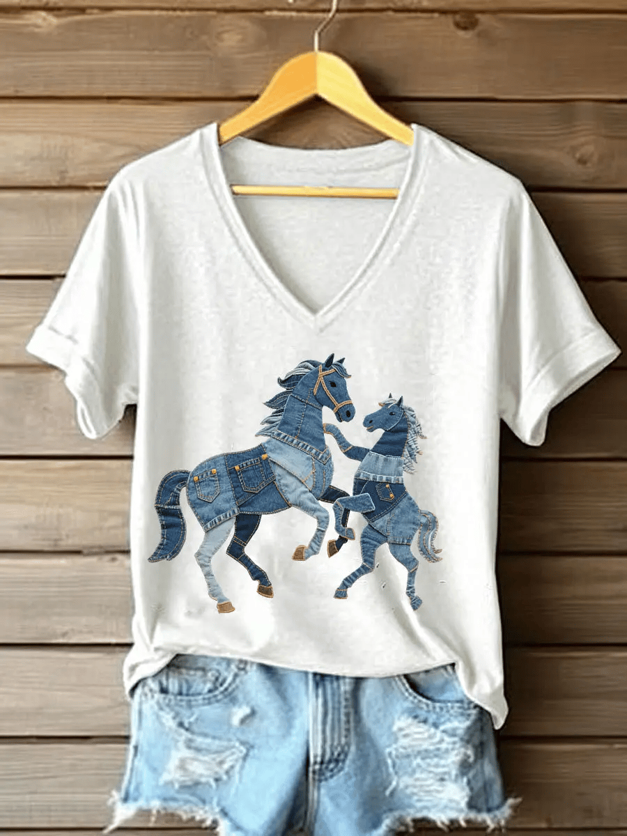Women's Retro Funny Animal Horse Print V-Neck T-Shirt
