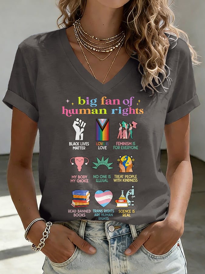 V-Neck Retro Big Fan Of Human Rights Print T-Shirt