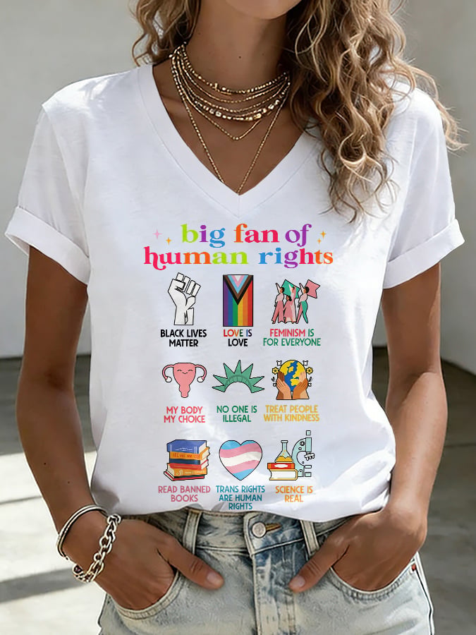 V-Neck Retro Big Fan Of Human Rights Print T-Shirt