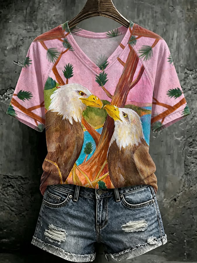 V Neck Retro Jackie & Shadow Bald Eagle Couple Print T-Shirt